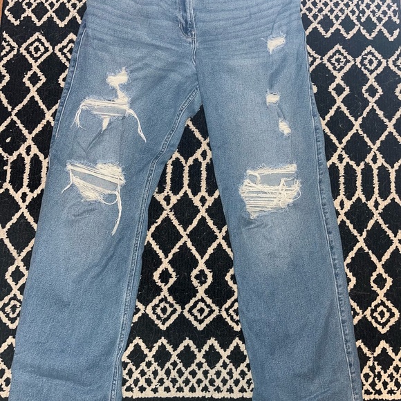 Hollister Denim - Women’s Hollister Ultra High Rise Dad Jeans